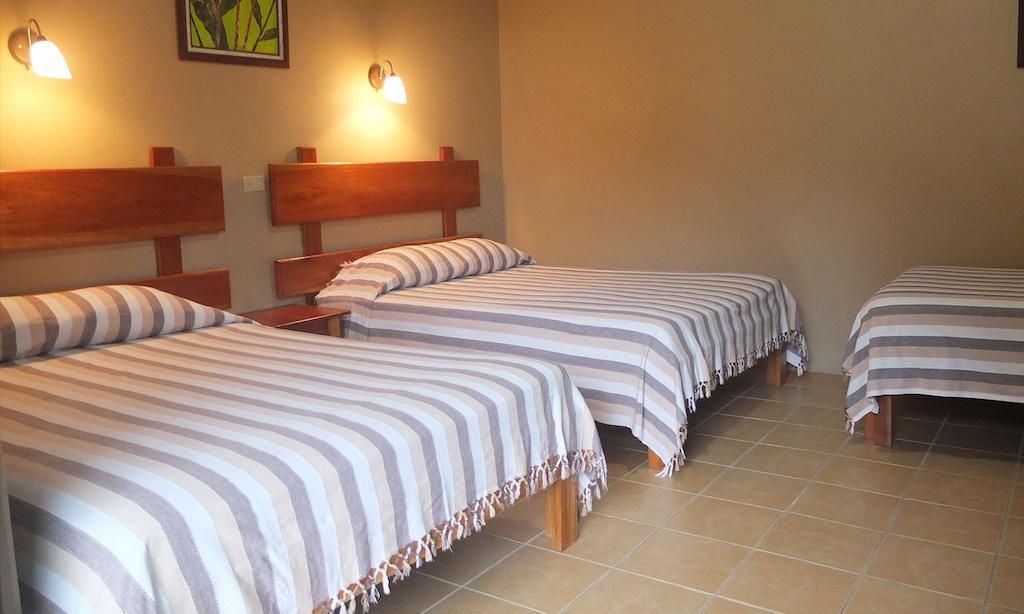 Hotel Bijagua Fortuna Екстериор снимка