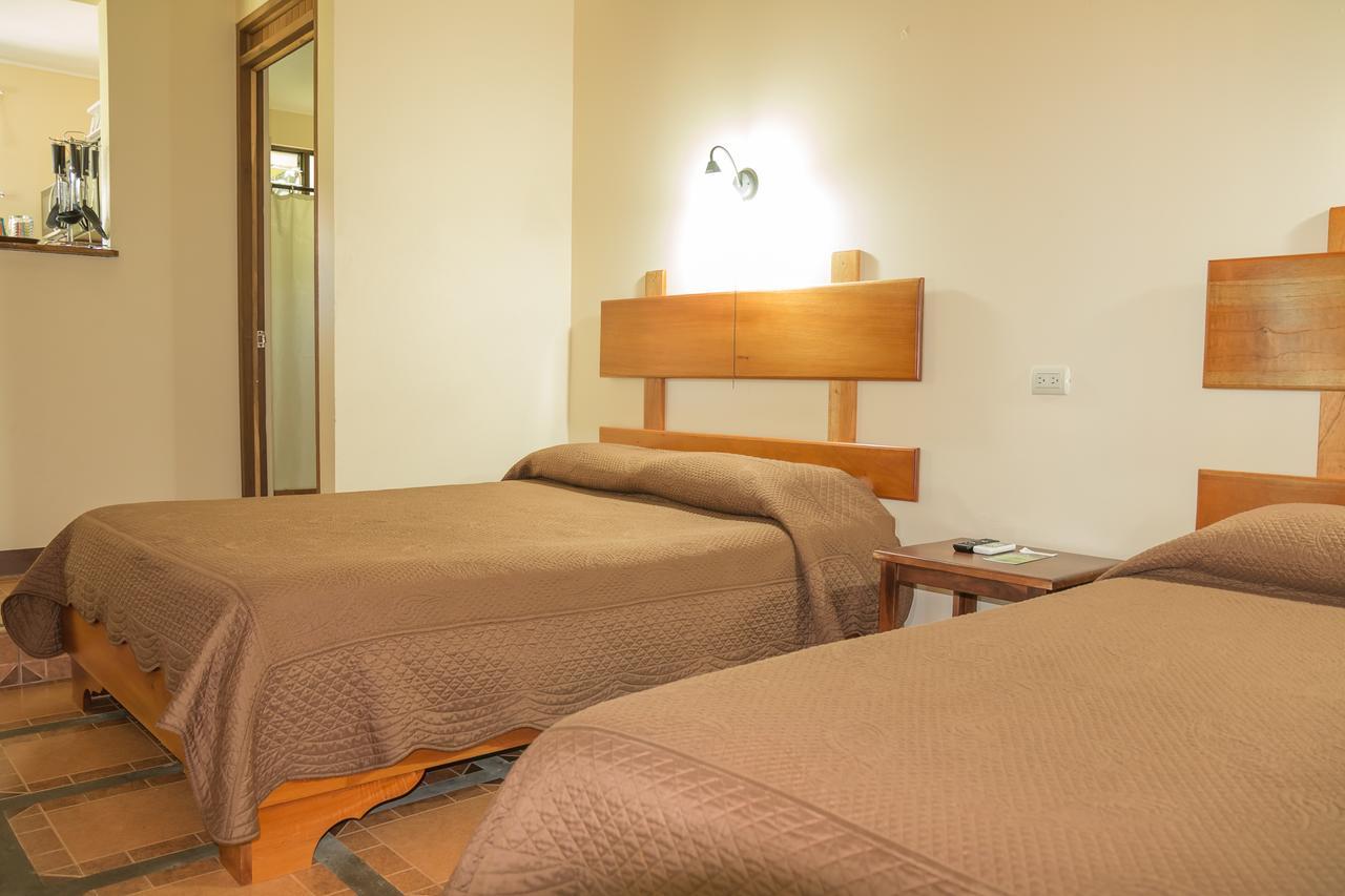 Hotel Bijagua Fortuna Екстериор снимка