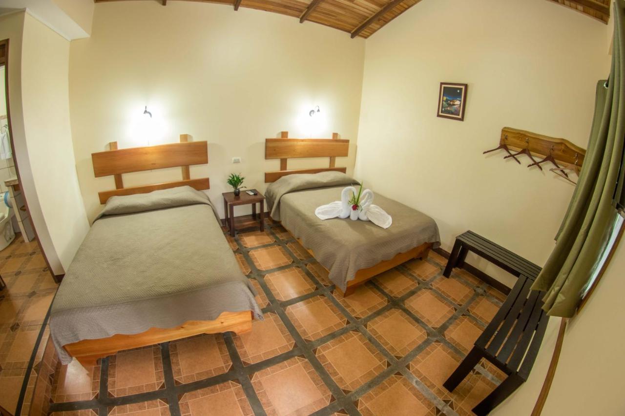 Hotel Bijagua Fortuna Екстериор снимка